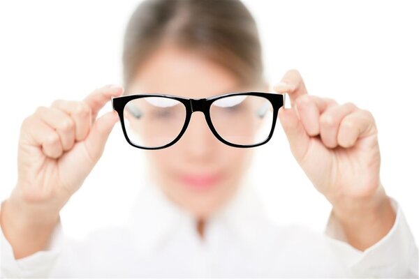 怎樣自我養(yǎng)成護(hù)眼好習(xí)慣？2分鐘閱讀完